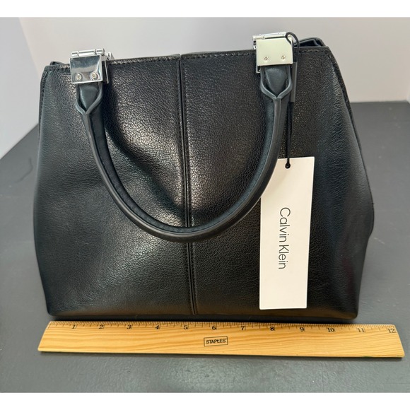 Calvin Klein Granite Satchel Black With Magnetic Snap MISSING CROSSBODY STRAP - Picture 9 of 13